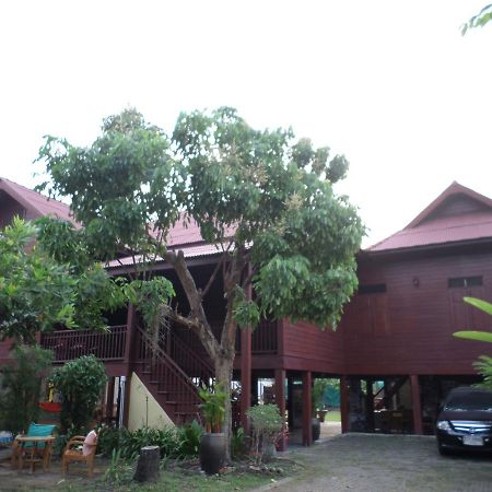 Baanwealaa Guesthouse (Adults Only) Čiang Mai Exteriér fotografie