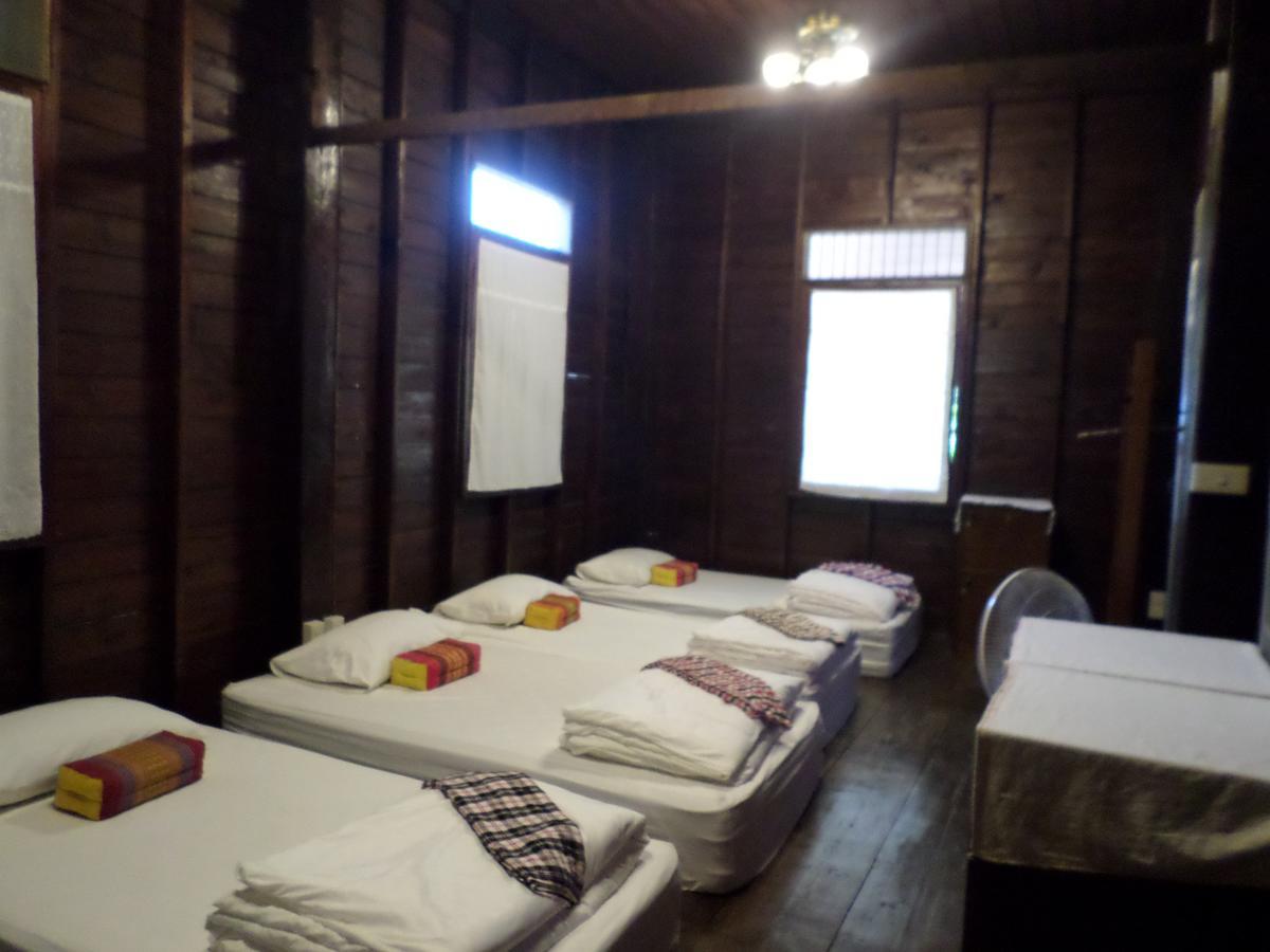 Baanwealaa Guesthouse (Adults Only) Čiang Mai Exteriér fotografie