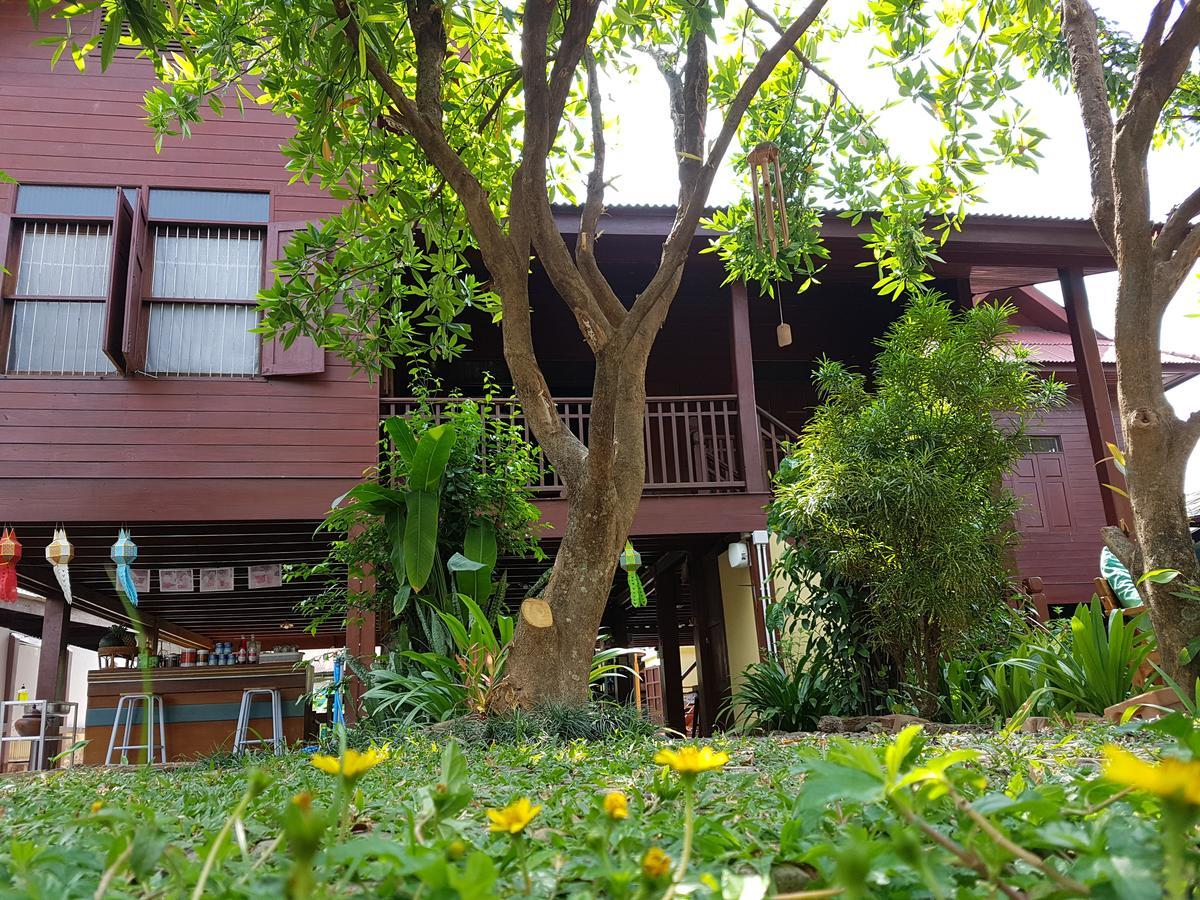 Baanwealaa Guesthouse (Adults Only) Čiang Mai Exteriér fotografie